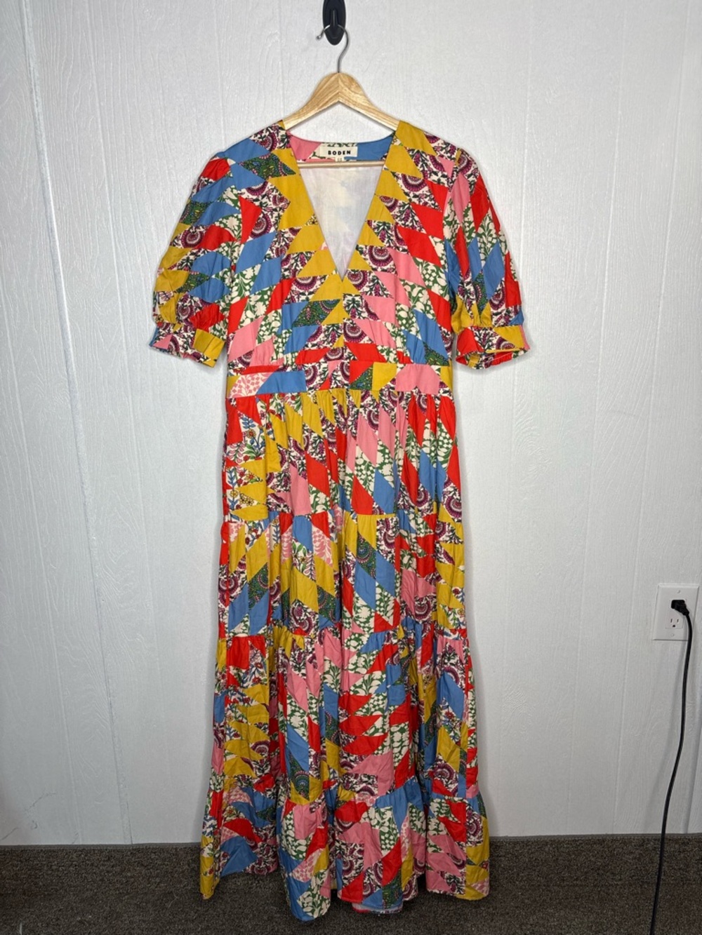 BODEN Bella puff sleeve geometric v neck maxi dress size US 14 - Picture 2 of 13
